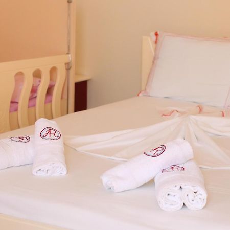 Apartments Vila Roboci Sarandë 外观 照片