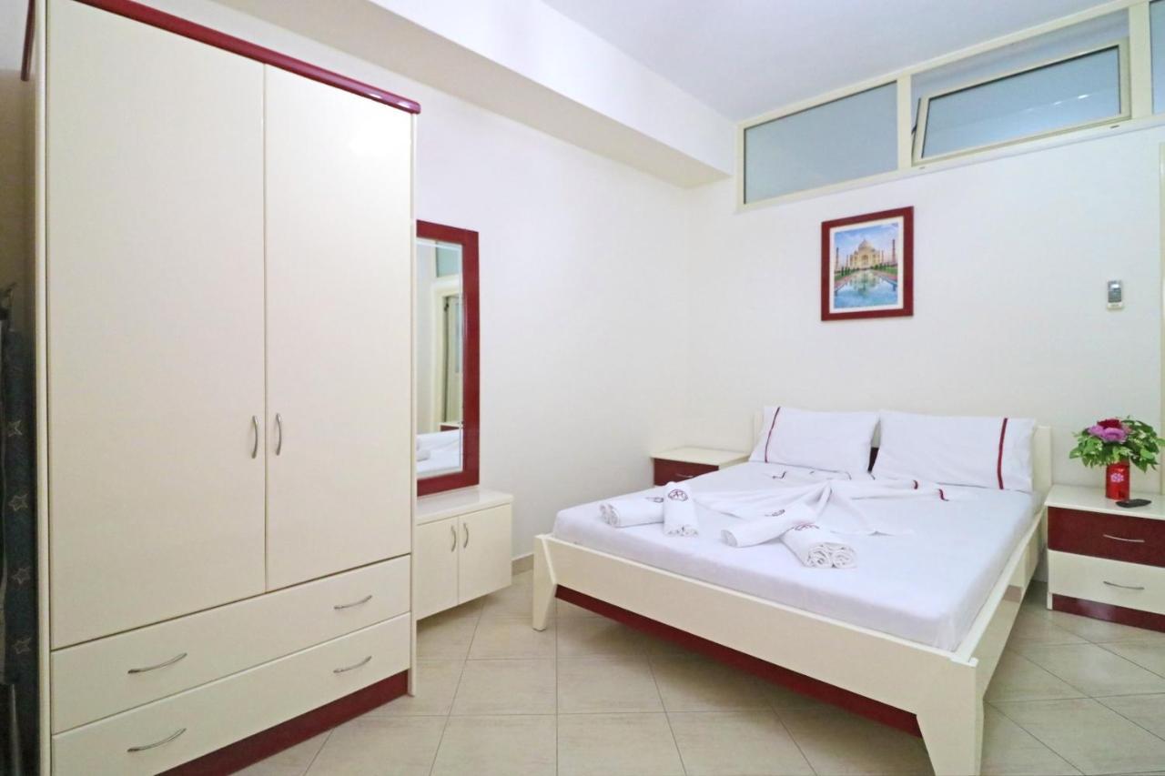 Apartments Vila Roboci Sarandë 外观 照片
