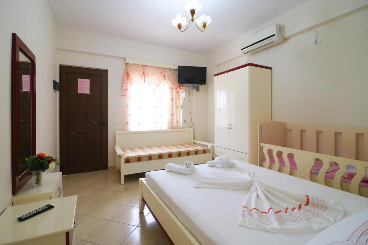 Apartments Vila Roboci Sarandë 外观 照片