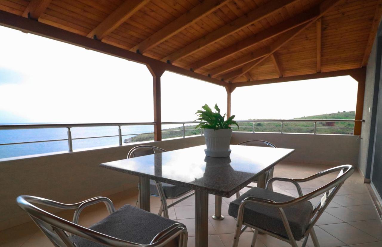 Apartments Vila Roboci Sarandë 外观 照片