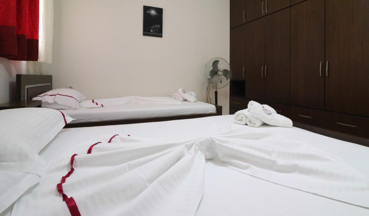 Apartments Vila Roboci Sarandë 外观 照片